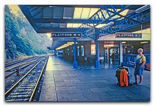 Waterford station Ireland Valokuvaaja Juha Rintamäki www.fotojussi.fi. Valokuvausta studiossa tai miljöössä. Hääkuvaus - ylioppilaskuvaus - muotokuvaus - lapsikuvaus Turku Kaarina Lieto Piikkiö Paimio Aura Pöytyä Marttila Loimaa Salo Lohja Espoo Helsinki